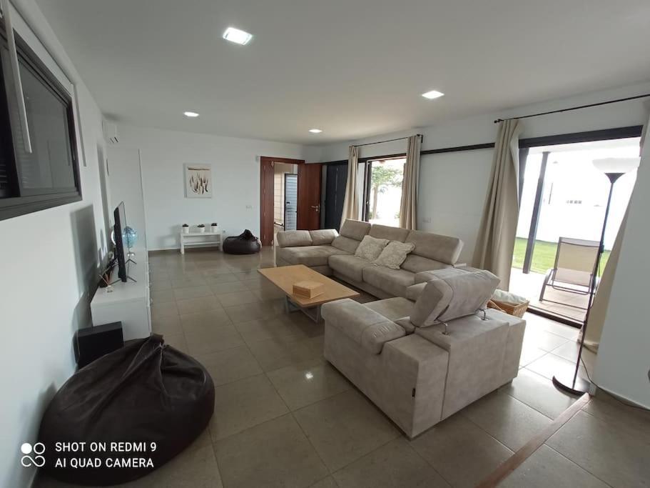 Villa Gehidy Teguise  Eksteriør bilde