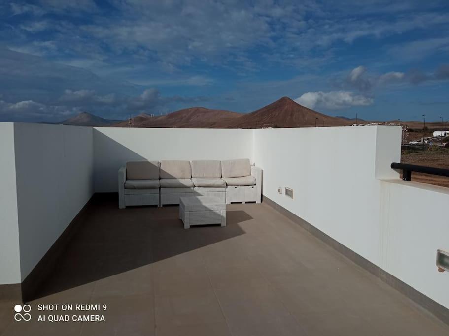 Villa Gehidy Teguise  Eksteriør bilde